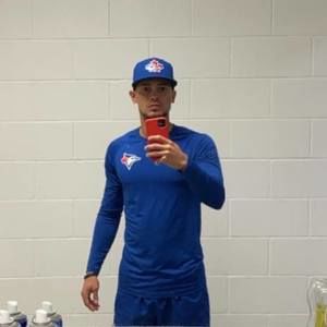 Meet your Posher, Kevin alejandro